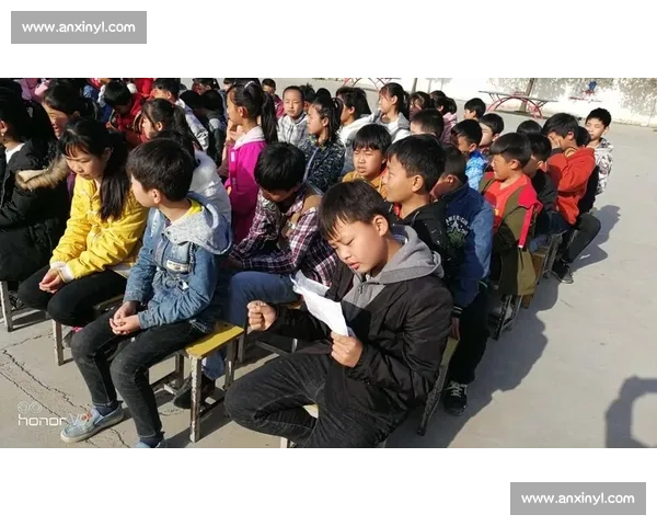 《探索演讲比赛舞台设计的创新与实用性结合,提升赛事氛围与观众体验》 《探索演讲比赛舞台设计的创新与实用性结合,提升赛事氛围与观众体验》